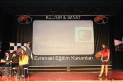 Evrensel Kolej